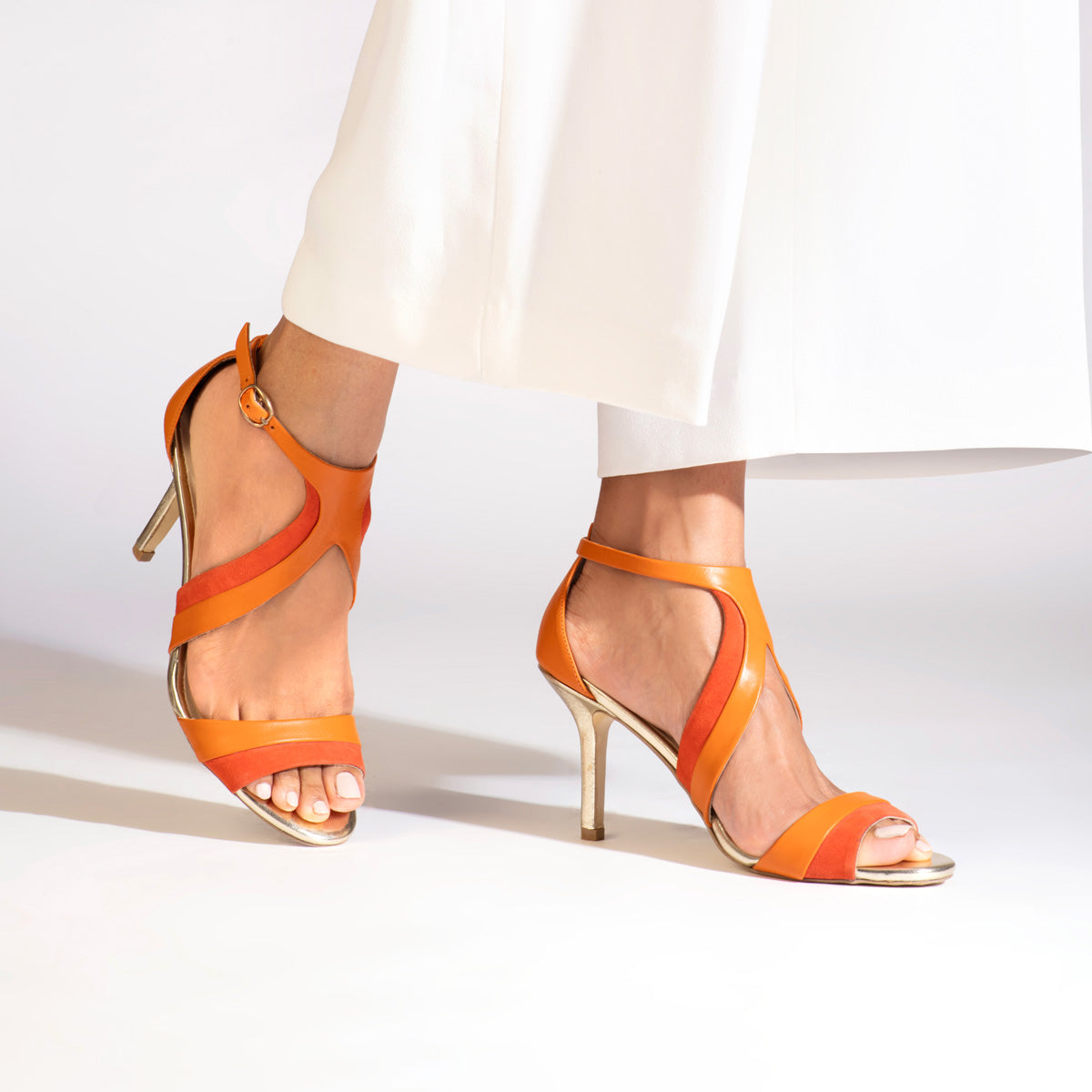 Guide: How to Choose the Best Party Heels for Your Feet
