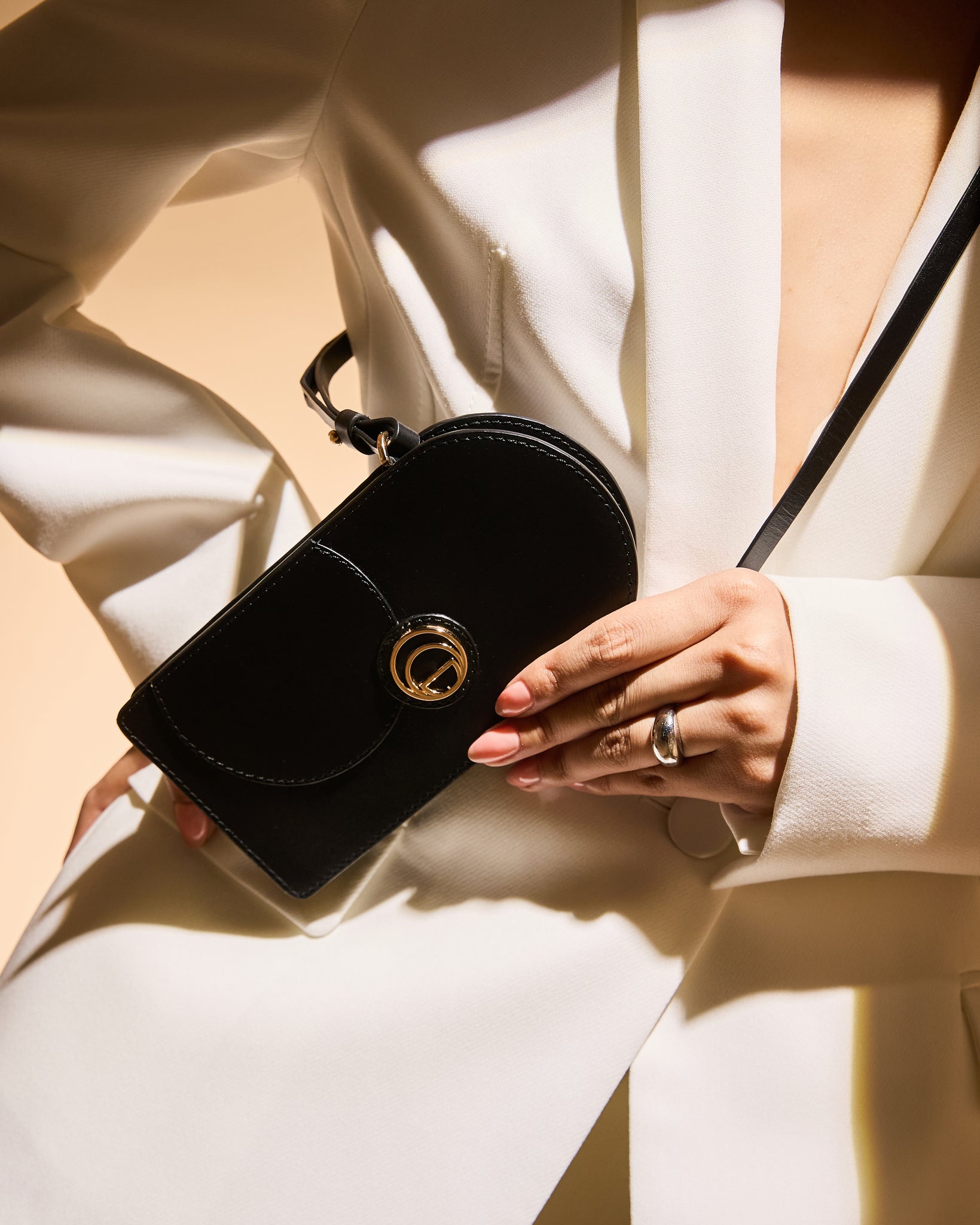 Leia Phone Sling || Handcrafted Leather Wallets for Women in India